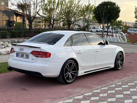 2009 MODEL A4S AUDI