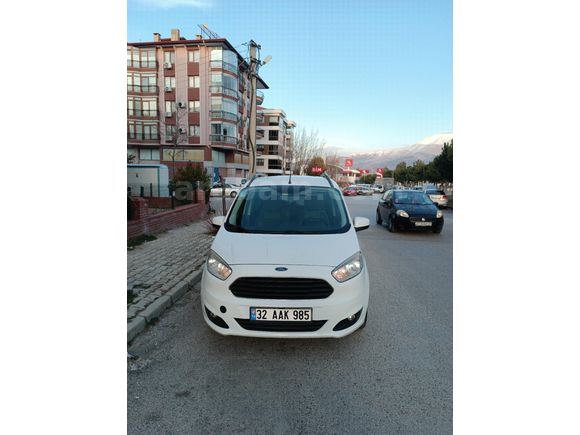 Sahibinden Ford Tourneo Courier 1.6 TDCi Titanium 2015 Model