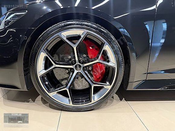 BAYİ 2024 RS6 PERFORMANCE 630HP_SERAMIK FREN_ARKA AKS_B&O_BLACK