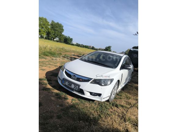Sahibinden Honda Civic 1.6 Elegance 2011 Model Antalya 168.000 km Beyaz