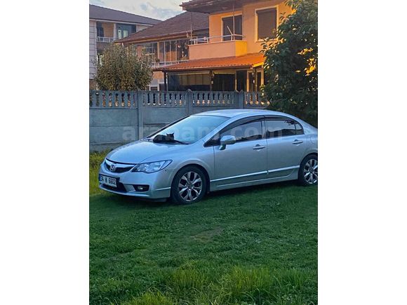 Sahibinden Honda Civic 1.6i VTEC Dream 2010 Model 