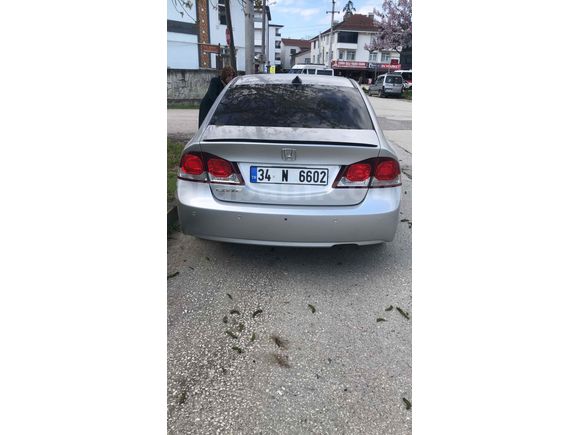 Sahibinden Honda Civic 1.6i VTEC Dream 2010 Model 