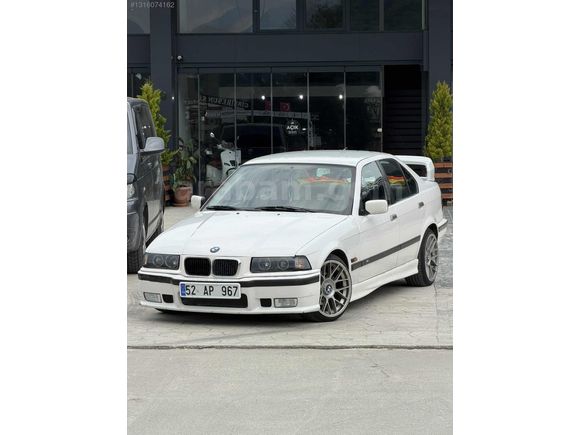 AUTO İFÖ'DEN BMW 320İ MANUEL EXTRALI DOLU TEMİZ