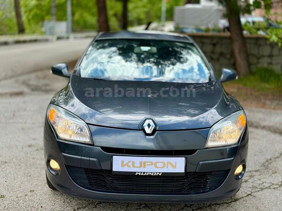 3 PARÇA BOYALI MASRAFSIZ ÇOK TEMİZ MEGANE SATIŞTA