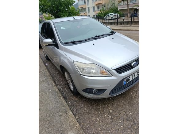 Sahibinden Ford Focus 1.6 Comfort 2011 Model