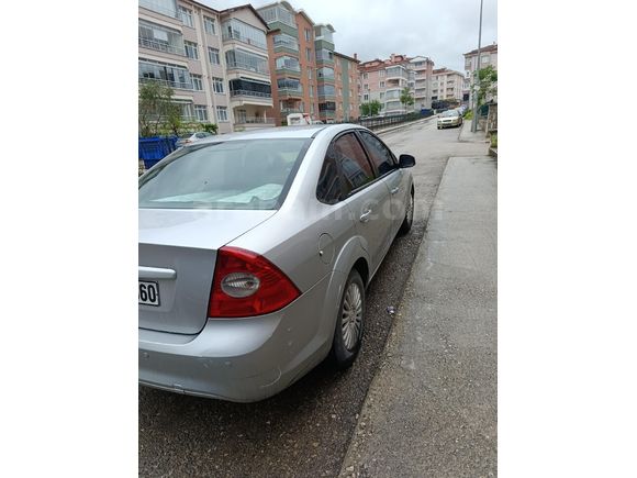 Sahibinden Ford Focus 1.6 Comfort 2011 Model