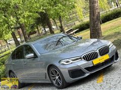 2023 BMW 5.20İ 50.YIL HATASIZ FULL DOLU %20 PEŞİN SENET İLE