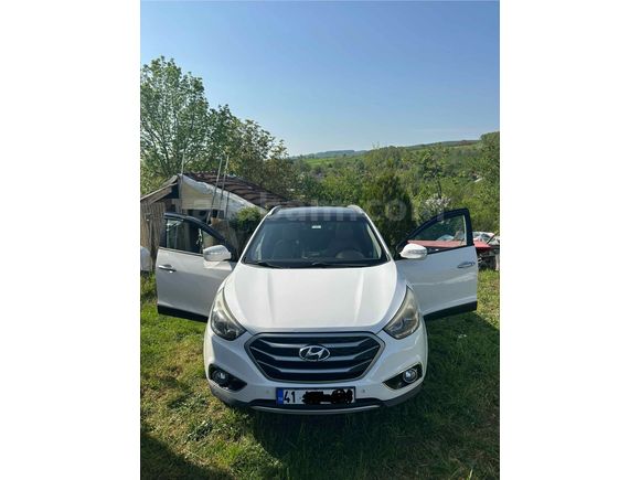 Sahibinden Hyundai ix35 1.6 GDI Elite 2013 Model Kocaeli 106.000 km Beyaz