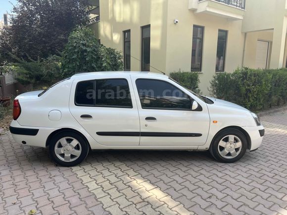 Sahibinden Renault Clio 1.4 Expression 2004 Model 