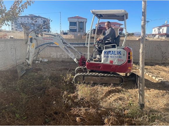  Takeuchi bt216 