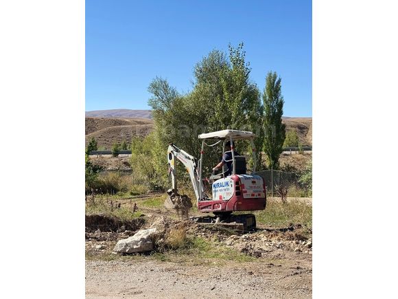  Takeuchi bt216 