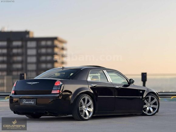 DEMİRBAŞ - CHRSYLER 300C 3.0 CRD KUSURSUZ