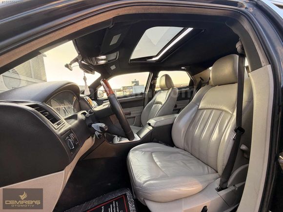 DEMİRBAŞ - CHRSYLER 300C 3.0 CRD KUSURSUZ