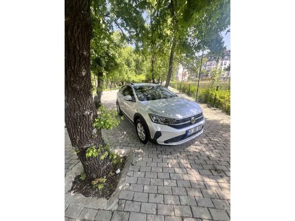 Sahibinden Volkswagen Taigo 1.0 TSI Life 2024 Model  33.500 km Gri (Gümüş)