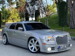KUSURSUZ TEMİZLİKTE CHRYSLER 300C