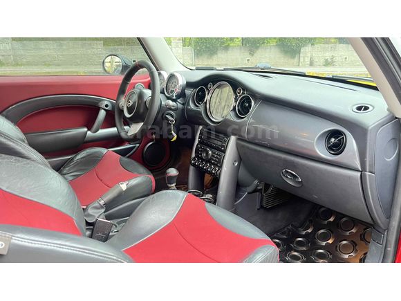 Sahibinden Mini Cooper 1.6 2005 Model  220.000 km Kırmızı