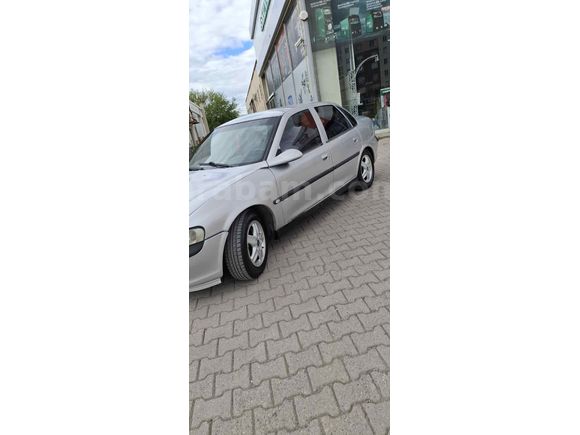 Sahibinden Opel Vectra 2.0 CD 1998 Model 