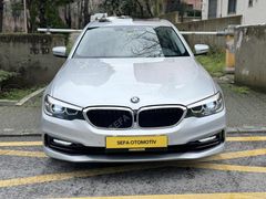 BOYASIZ 18 ÇIKŞ BMW 520i SPORTLİNE+KÖR NOKTA+NEX100+TABA