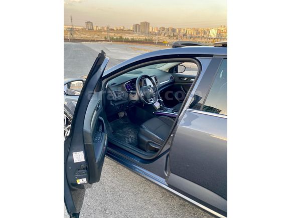 İlk sahıbınden Renault Megane Icon can tavan