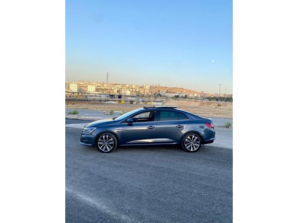 İlk sahıbınden Renault Megane Icon can tavan