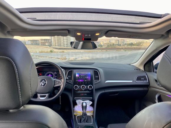İlk sahıbınden Renault Megane Icon can tavan