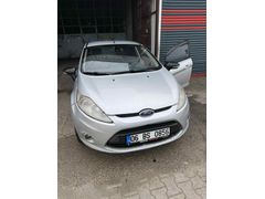 Sahibinden Ford Fiesta 1.4 TDCi Titanium 2011 Model 250 bin  km Gri (Gümüş)