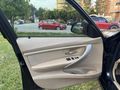 2013 Model 320i Sunrooflu