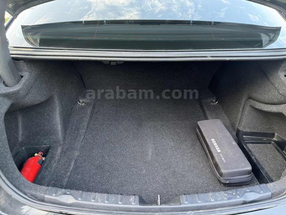 2013 Model 320i Sunrooflu
