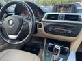 2013 Model 320i Sunrooflu