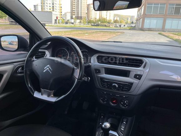 KENT OTOMOTİV 2.ELDEN 2017MODEL HATASIZ BOYASIZ 152KMDE 1.6SHINE