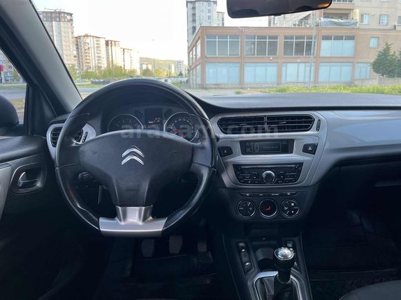 KENT OTOMOTİV 2.ELDEN 2017MODEL HATASIZ BOYASIZ 152KMDE 1.6SHINE