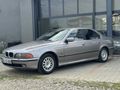 98 Model BMW E39 520iA Otomatik Orjinal 205 bin km