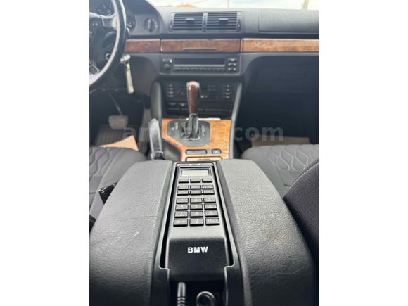 98 Model BMW E39 520iA Otomatik Orjinal 205 bin km