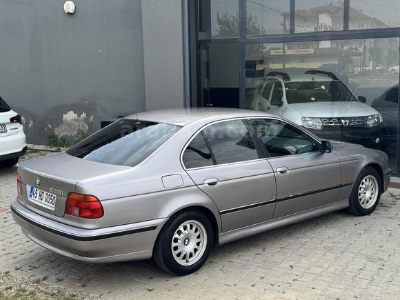 98 Model BMW E39 520iA Otomatik Orjinal 205 bin km
