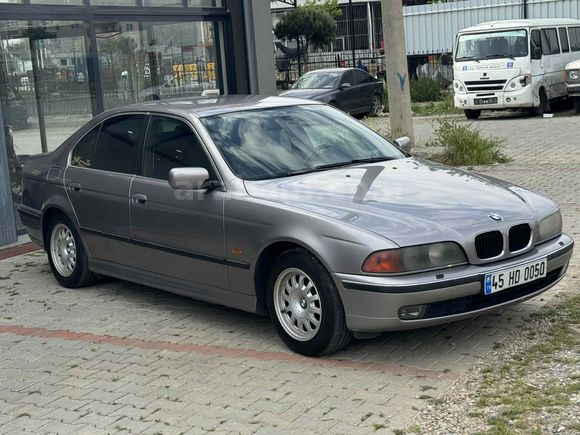 98 Model BMW E39 520iA Otomatik Orjinal 205 bin km