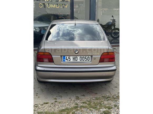 98 Model BMW E39 520iA Otomatik Orjinal 205 bin km