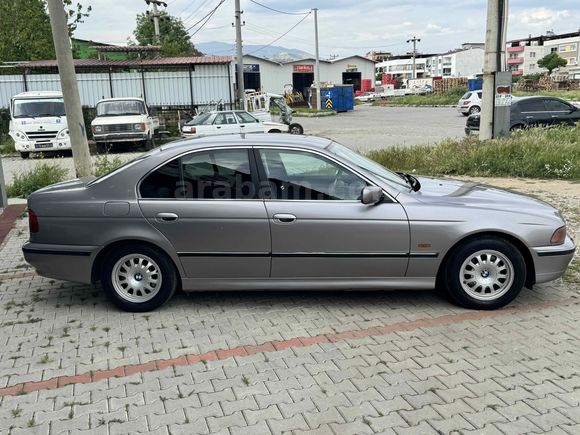98 Model BMW E39 520iA Otomatik Orjinal 205 bin km