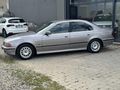 98 Model BMW E39 520iA Otomatik Orjinal 205 bin km