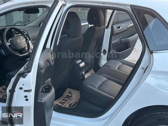 SNR AUTO'DAN CİTROEN C4 COMFORT PLUS OTOMATİK BAKIMLI
