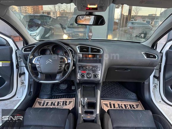 SNR AUTO'DAN CİTROEN C4 COMFORT PLUS OTOMATİK BAKIMLI