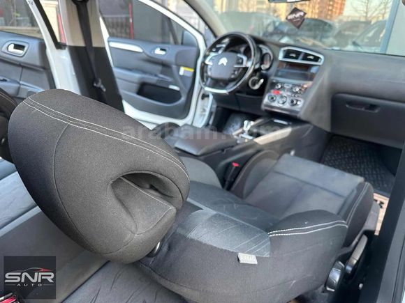 SNR AUTO'DAN CİTROEN C4 COMFORT PLUS OTOMATİK BAKIMLI