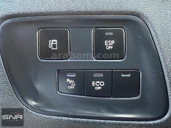 SNR AUTO'DAN CİTROEN C4 COMFORT PLUS OTOMATİK BAKIMLI