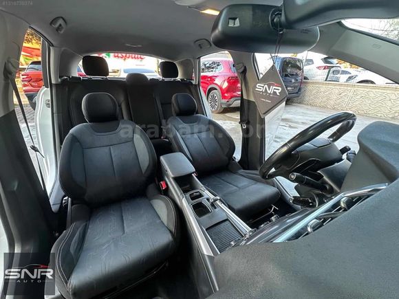 SNR AUTO'DAN CİTROEN C4 COMFORT PLUS OTOMATİK BAKIMLI