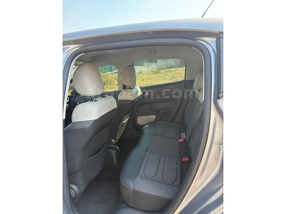 Sahibinden Citroen C3 1.2 PureTech Feel 2021 Model 
