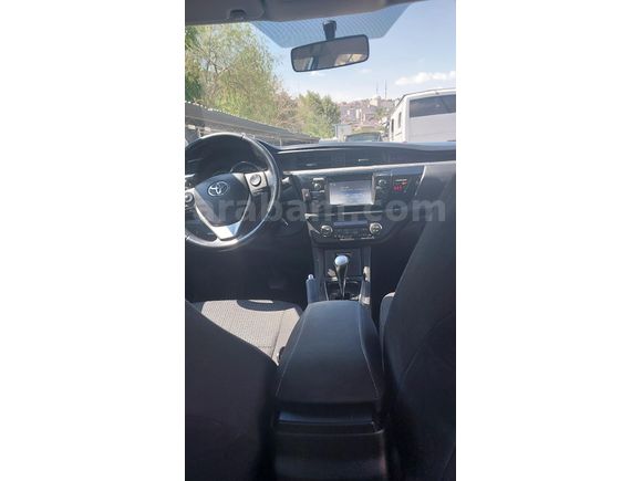 Sahibinden Toyota Corolla 1.4 D-4D Touch 2014 Model