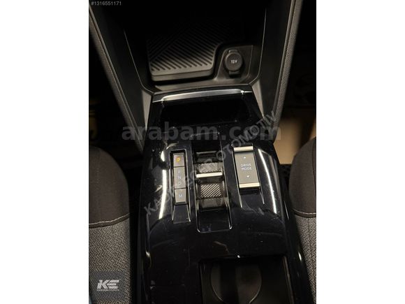 KADİR EÇER OTOMOTİVDEN 2024 C4 X 1.2 PURETECH FEEL BOLD