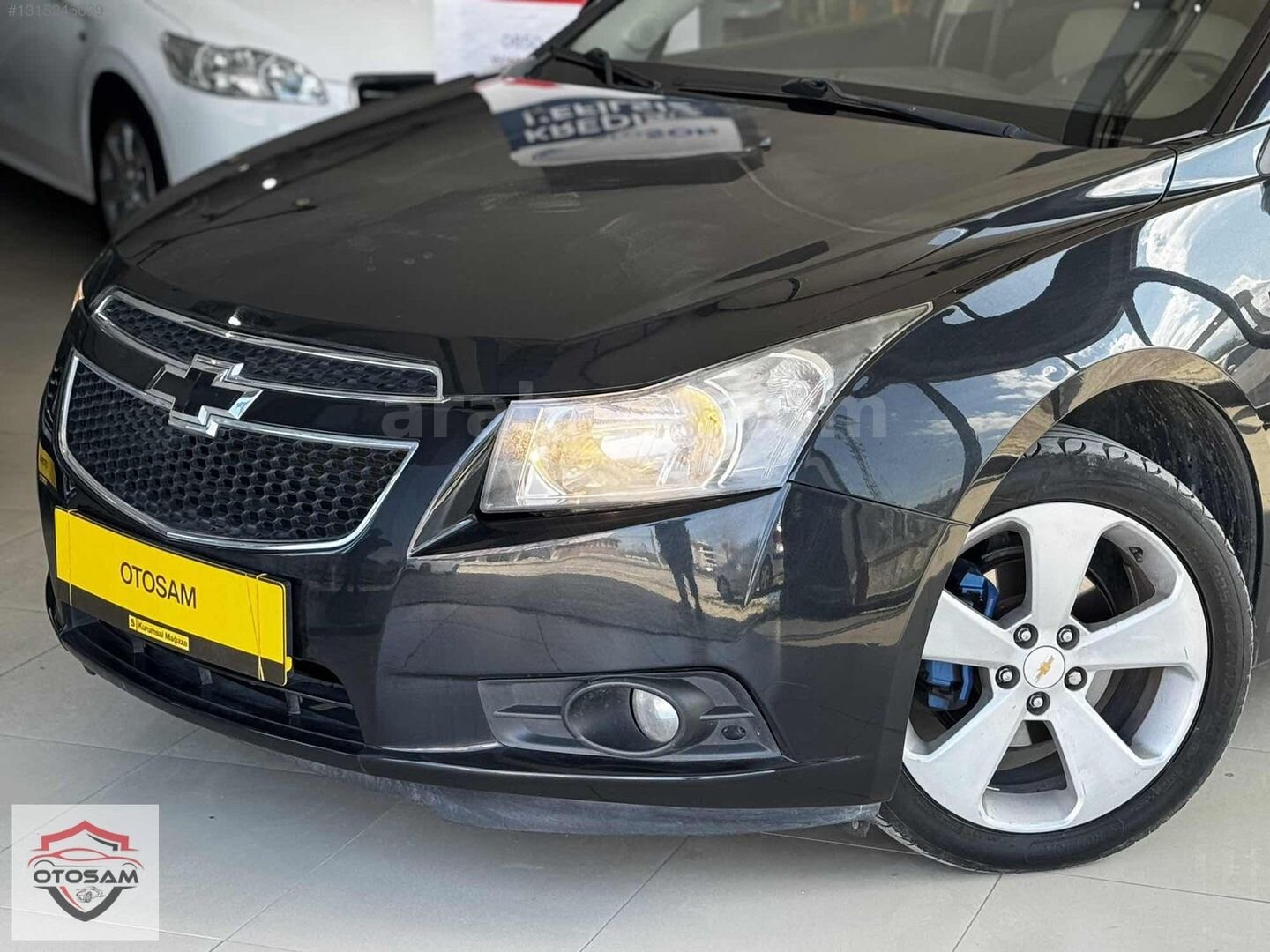 Galeriden Chevrolet Cruze 1.6 LS Plus 2010 Model Samsun 209.000 km Siyah 3