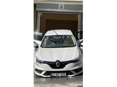 Sahibinden Renault Megane 1.6 Joy 2018 Model İstanbul 68.000 km Beyaz