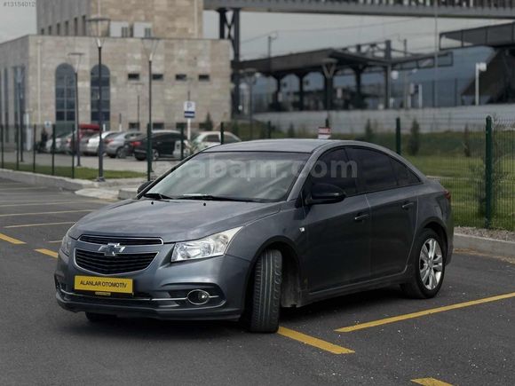 2012 M-BENZİN+LPG-124HP-EN TUTULANI-CAM GİBİ-AİLE ARACI...
