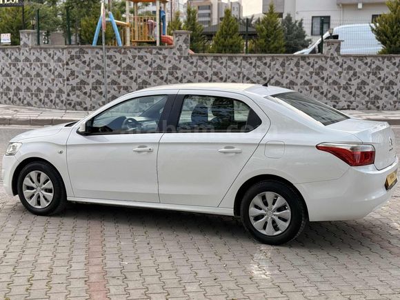 YSF PLAZA DAN 2015 MODEL C ELYESE 1.6 HDİ TEMİZ BAKIMLI